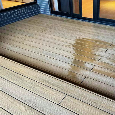 Harga yang bagus Panel Decking Board Komposit WPC yang digarisbawahi Anti Slip Low Maintenance on line