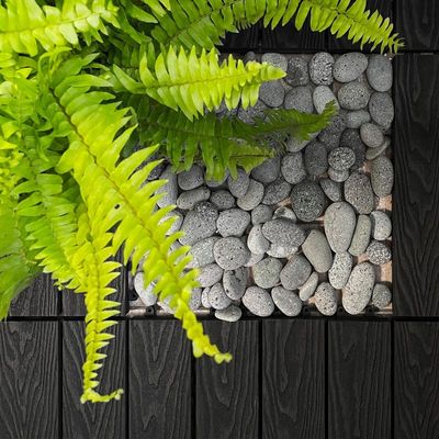 Harga yang bagus Kayu keras Interlocking Komposit Decking Tile Patio outdoor decking tile on line