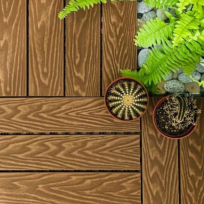 Harga yang bagus Patio Kayu Interlocking Komposit Deck Tiles tahan cuaca on line