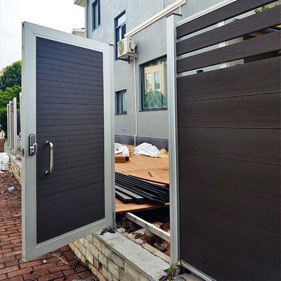 Harga yang bagus Panel Pintu WPC Khusus Lembar WPC tahan cuaca Untuk Gerbang ISO on line