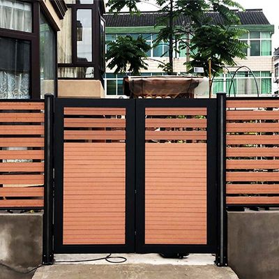Harga yang bagus Panel gerbang WPC privasi tinggi Panel WPC khusus yang kokoh ISO on line