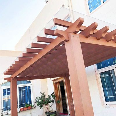 Harga yang bagus Custom WPC Pergola Waterproof Modern Kayu Pergola Low Maintenance on line